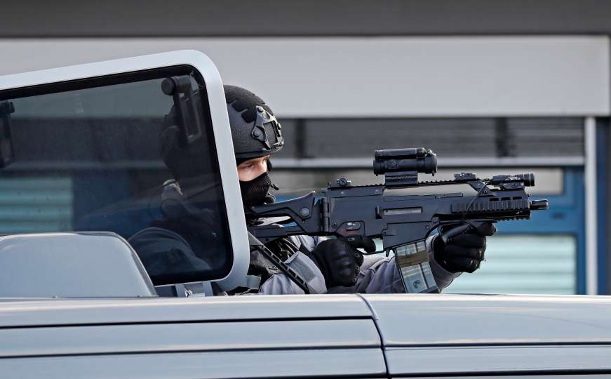 Policija ubila napadača iz Strasbourga